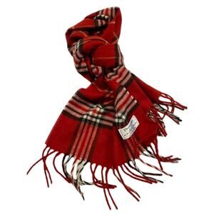 Preston & York women's plaid fringe scarf.